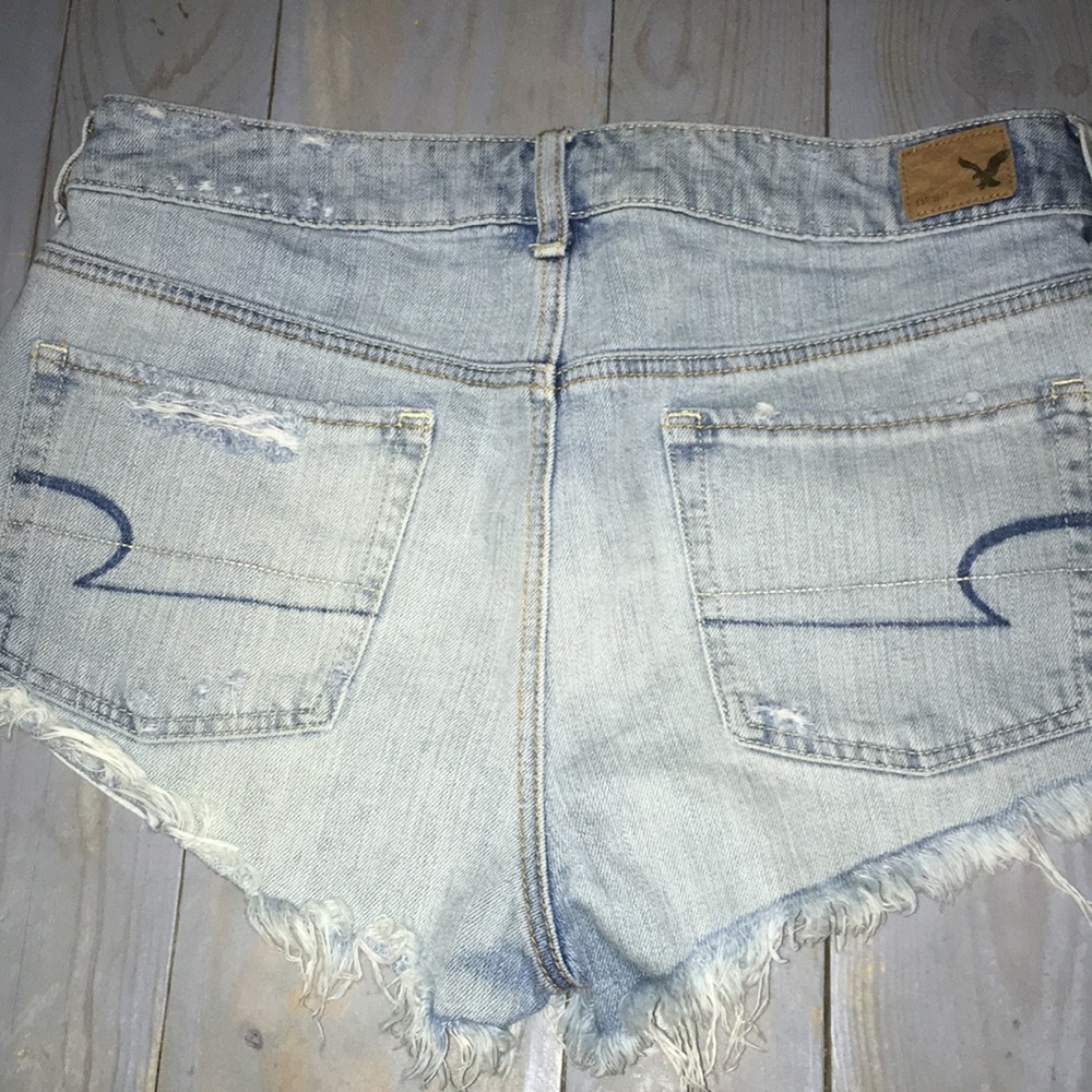High waisted cut-offs